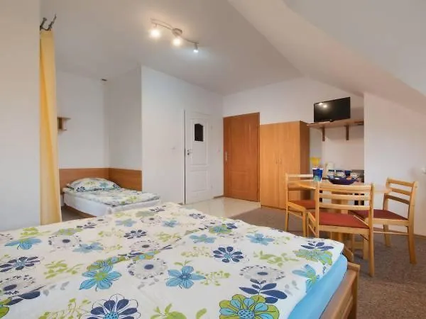 Goscinne Alicja Pensionat 3*